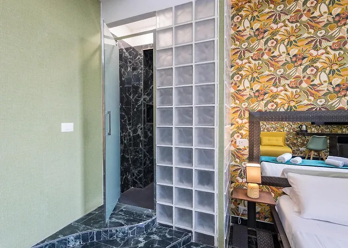 Aetius 12 Relais Roma
