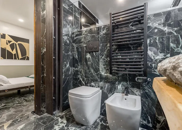 Aetius 12 Relais 4*